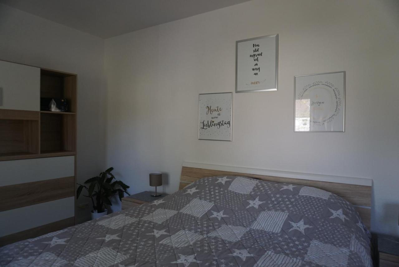Dat Wittsche Hus - Ferienwohnung An Der Nordsee Вильгельмсхафен Экстерьер фото